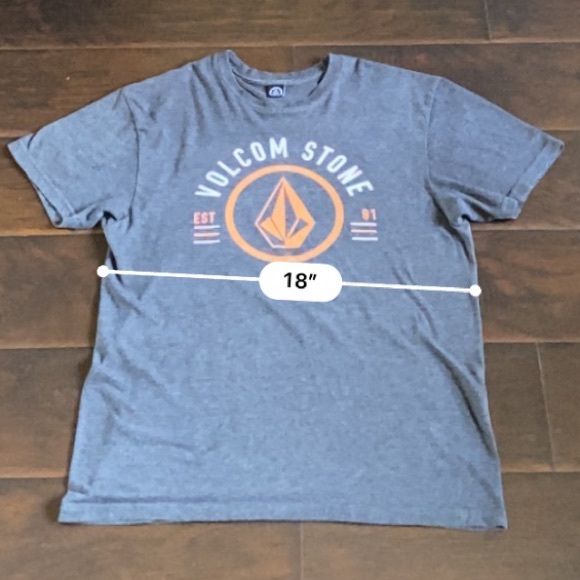 Volcom T-Shirt - Picture 6 of 6